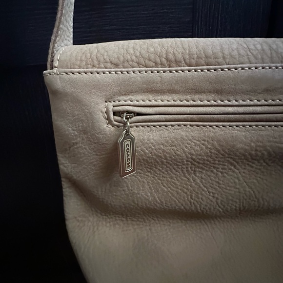 Vintage Coach Suede Leather Crossbody Bag - Picture 15 of 16